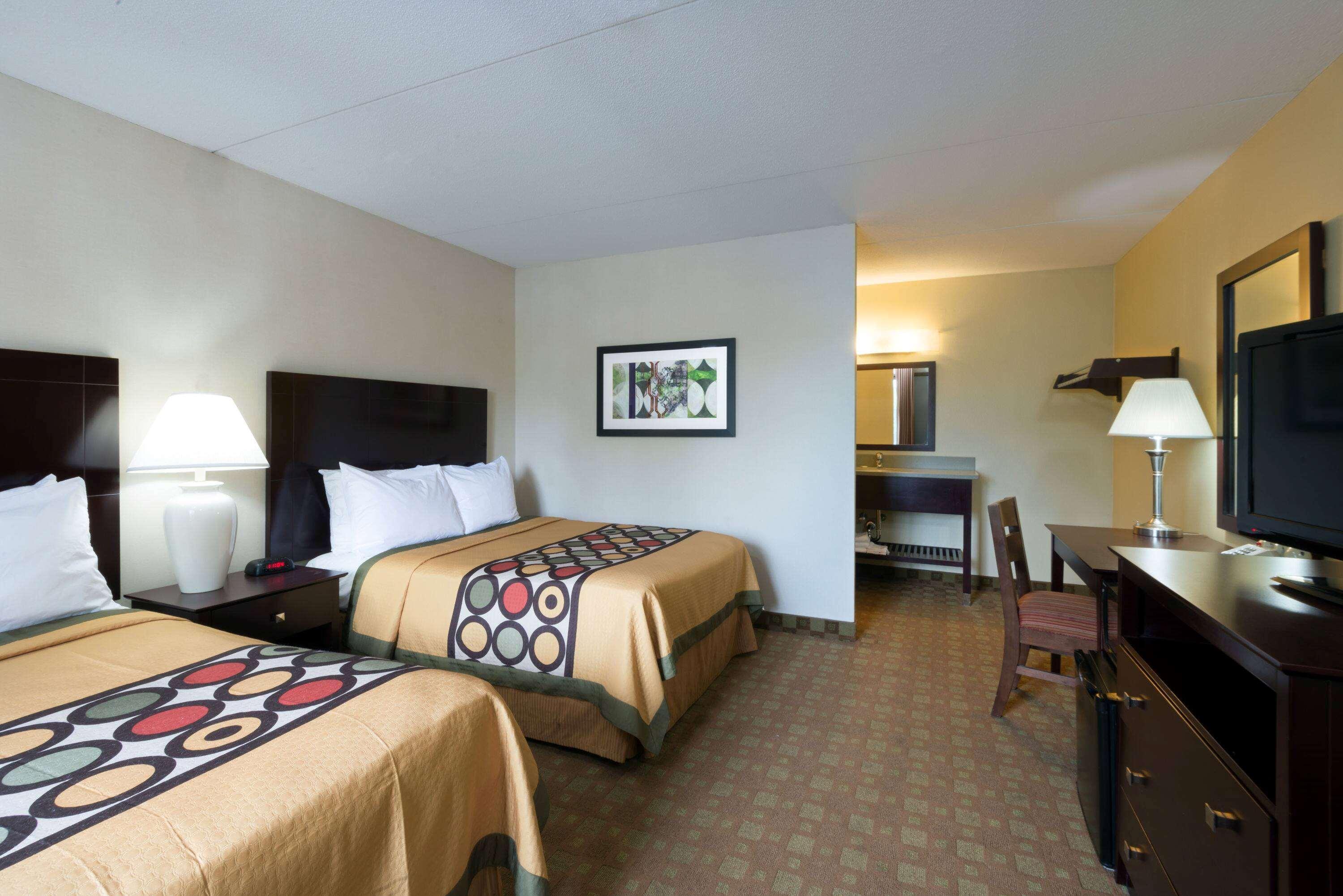 Super 8 By Wyndham White River Junction Exterior foto